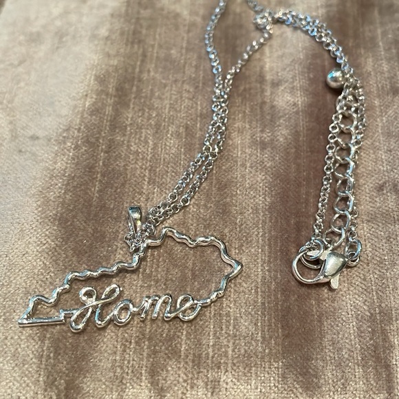 Kentucky State “Home” In Script Silver Necklace 16-18” - Picture 4 of 4